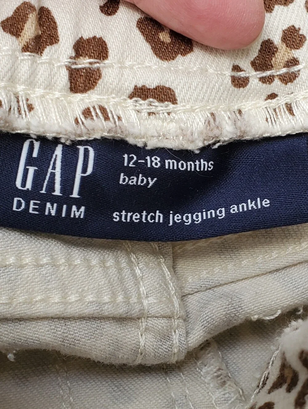 Lot Of 2 Pairs Of Jegging OshKosh And Baby Gap Size 12 Mos